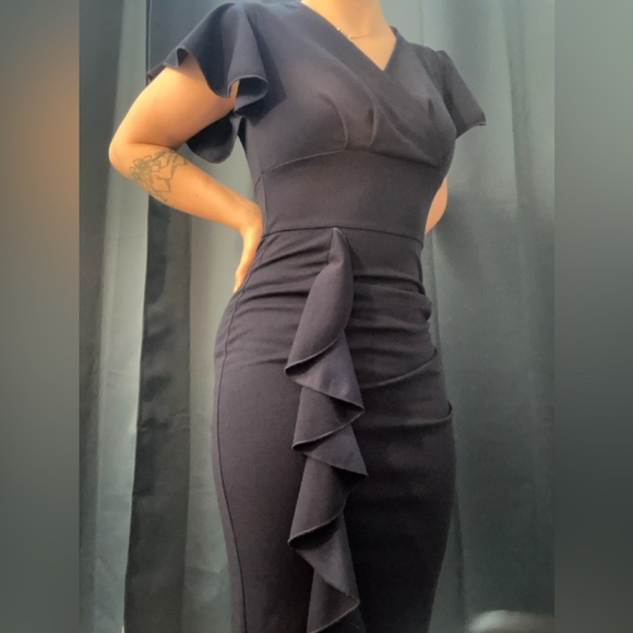 chiccloth Dresses & Skirts - Women’s Size Small Navy Blue midi Length Breathable Slim Fit V-Neck Dress